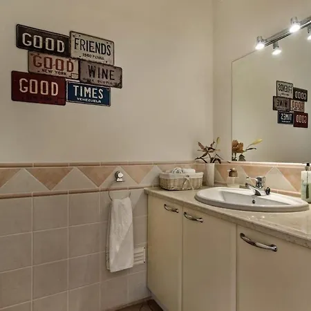 Villa Zarana Fantastic House In Salinas *