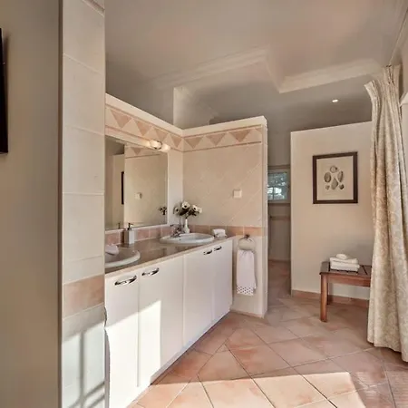 Villa Zarana Fantastic House In Salinas Distrikt Faro